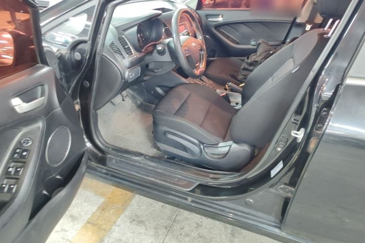 Used Kia K3 2013 1.6L Automatic GLS Driver Seat