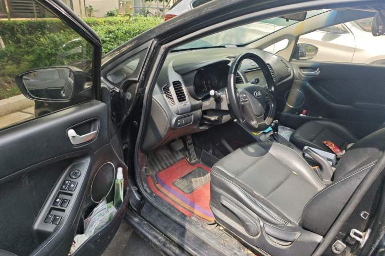Used Kia K3 2013 1.6L Automatic GLS Driver Seat