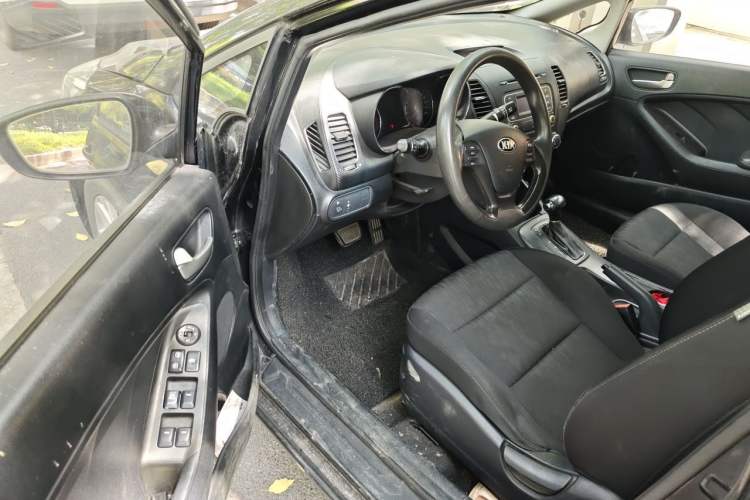 Used Kia K3 2013 1.6L Automatic GL Driver Seat