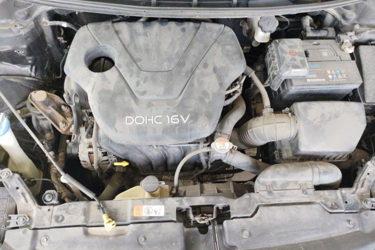 Used Kia K3 2013 1.6L Manual GLS Engine Bay