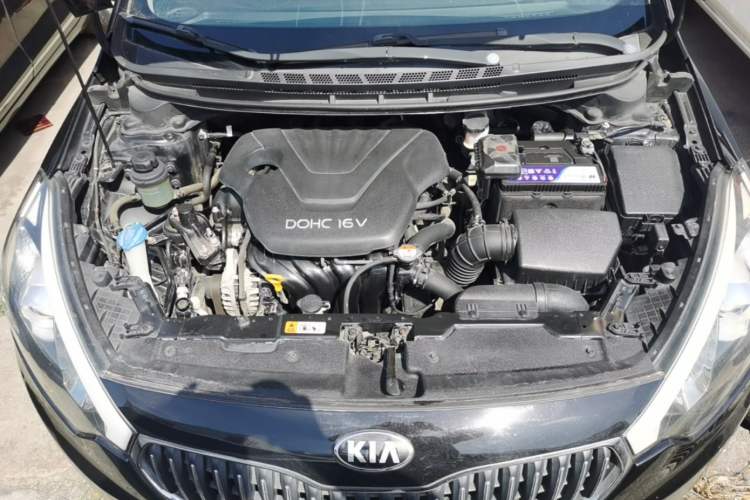Used Kia K3 2013 1.6L Manual GL Engine Bay