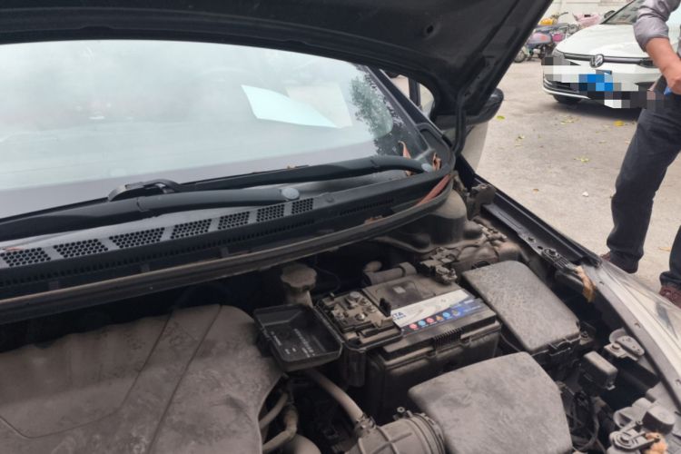 Used Kia K3 2013 1.6L Manual GL Engine Bay Left