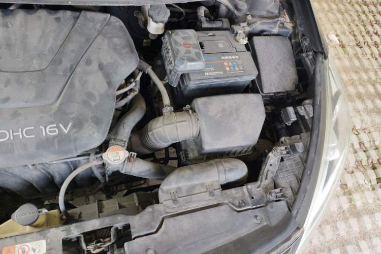 Used Kia K3 2013 1.6L Manual GLS Engine Bay Left