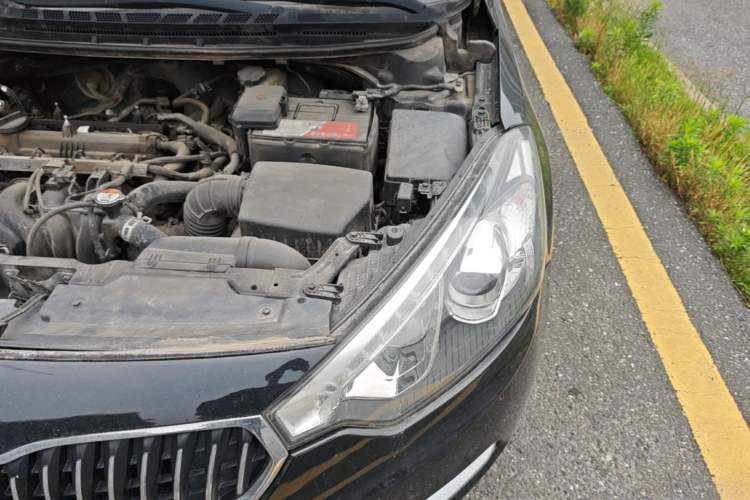 Used Kia K3 2013 1.6L Automatic GLS Engine Bay Left