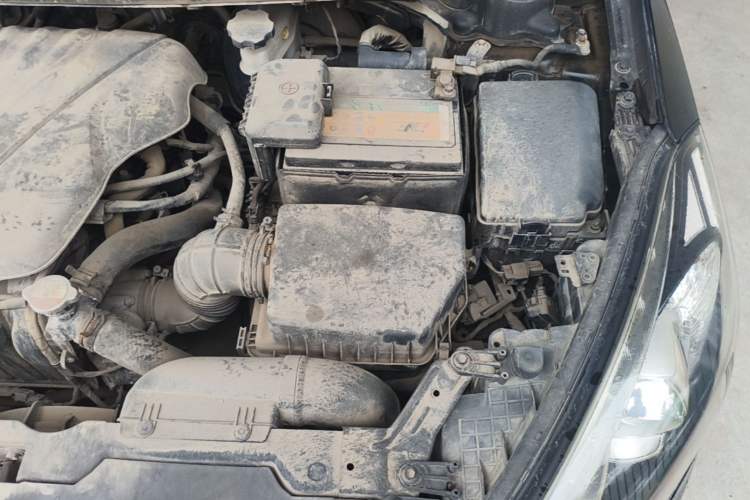 Used Kia K3 2013 1.6L Manual GLS Engine Bay Left