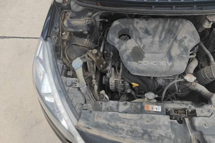 Used Kia K3 2013 1.6L Manual GLS Engine Bay Right