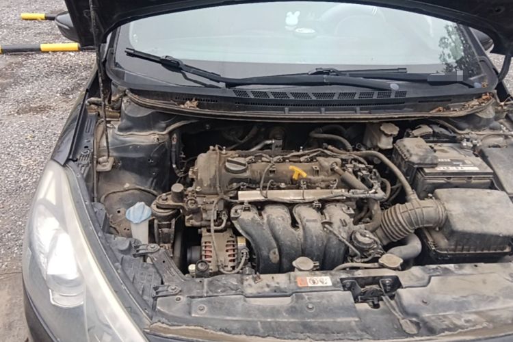 Used Kia K3 2013 1.8L Automatic Premium Engine Bay Right
