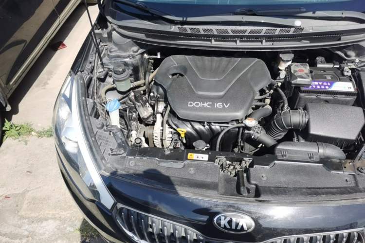 Used Kia K3 2013 1.6L Manual GL Engine Bay Right