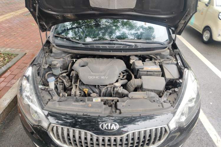 Used Kia K3 2013 1.6L Automatic GL Engine Bay