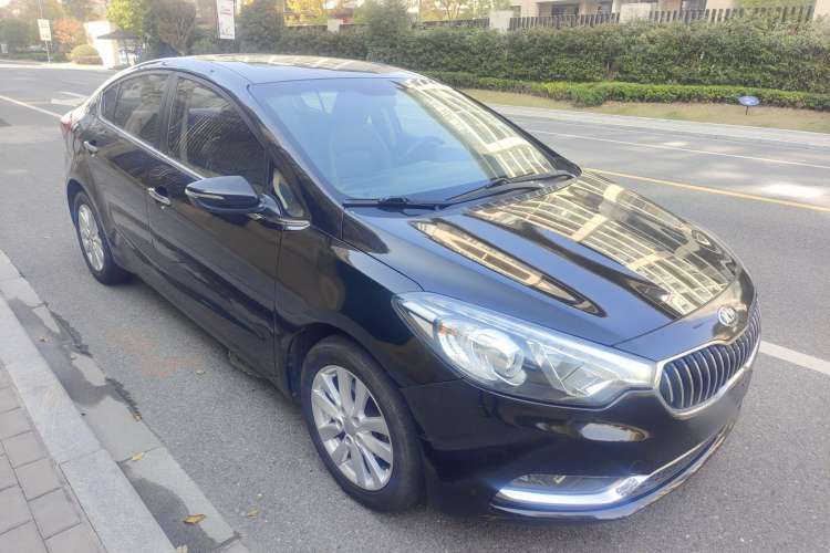 Used Kia K3 2013 1.6L Automatic DLX Front Right 45 Deg