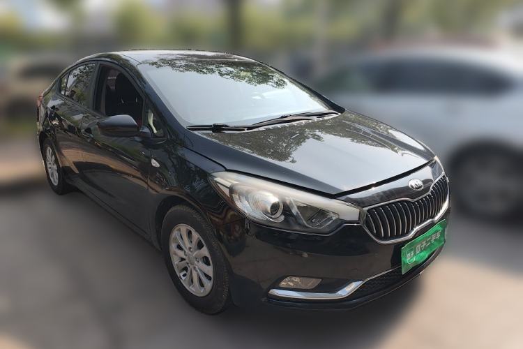 Used Kia K3 2013 1.6L Manual GL Front Right 45 Deg