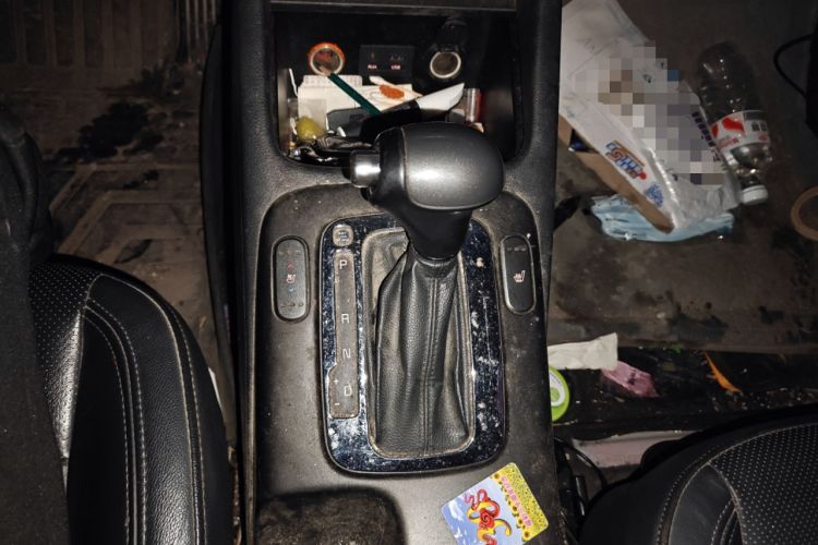 Used Kia K3 2013 1.6L Automatic Premium Gear Lever
