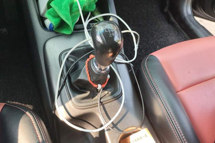 Used Kia K3 2013 1.6L Manual GL Gear Lever