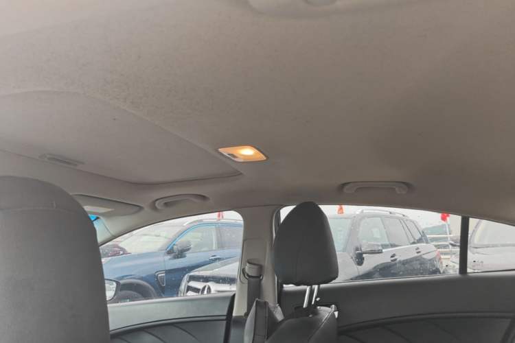 Used Kia K3 2013 1.6L Manual GLS Headliner