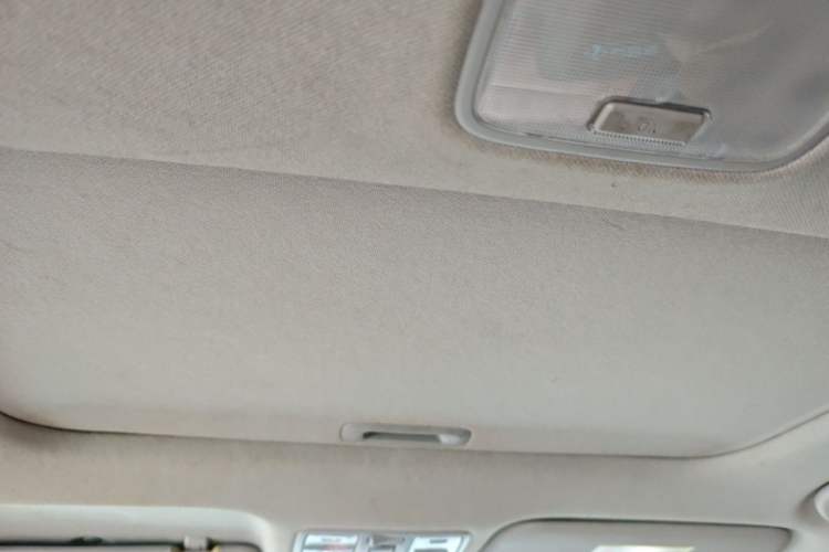 Used Kia K3 2013 1.6L Automatic GLS Headliner