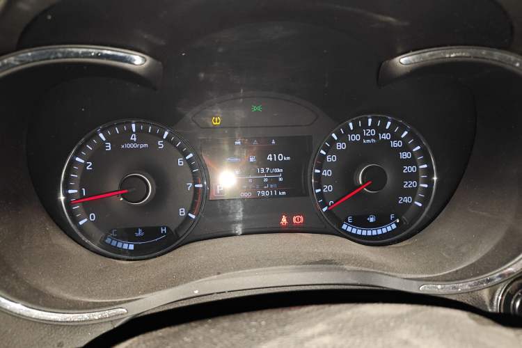 Used Kia K3 2013 1.6L Automatic Premium Instrument Cluster