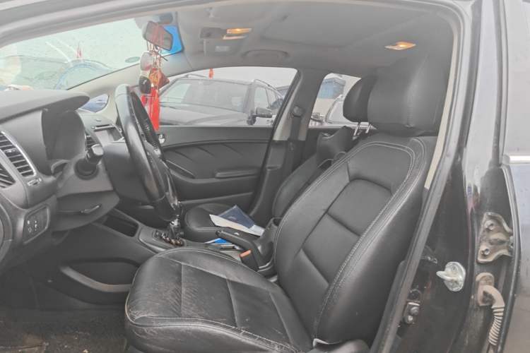 Used Kia K3 2013 1.6L Manual GLS Left Front Seat