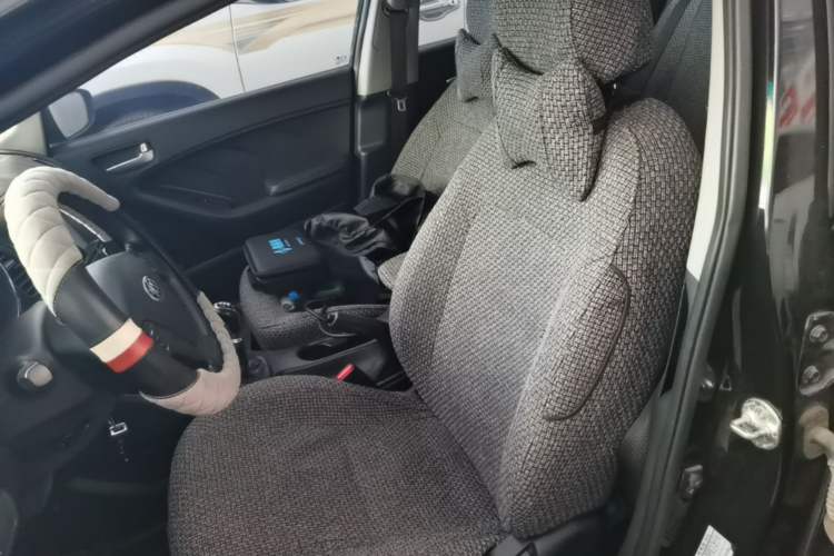 Used Kia K3 2013 1.6L Manual GLS Left Front Seat