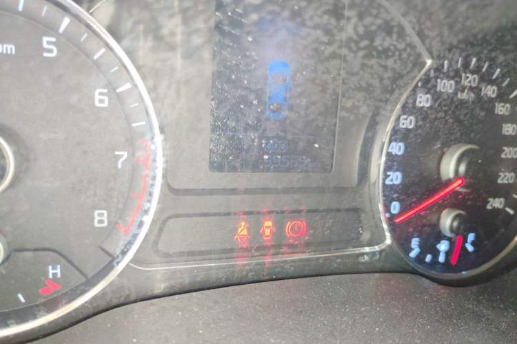 Used Kia K3 2013 1.6L Manual GLS Odometer Close Up