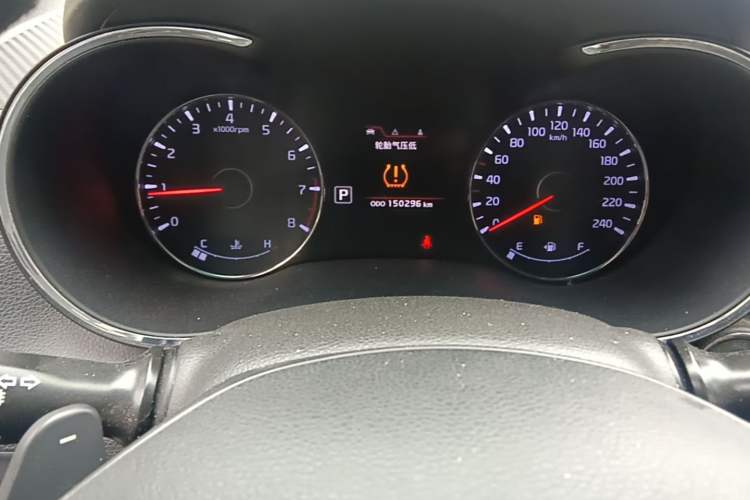 Used Kia K3 2013 1.8L Automatic Premium Odometer Close Up