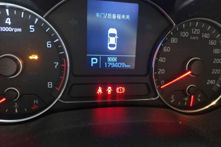 Used Kia K3 2013 1.6L Automatic GLS Odometer Close Up