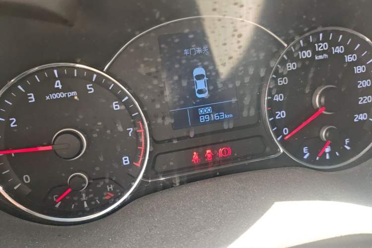 Used Kia K3 2013 1.6L Manual GLS Odometer Close Up