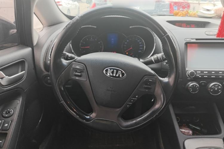 Used Kia K3 2013 1.6L Manual GLS Steering Wheel