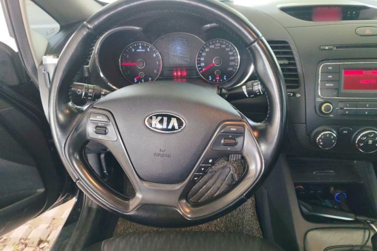 Used Kia K3 2013 1.6L Manual GLS Steering Wheel