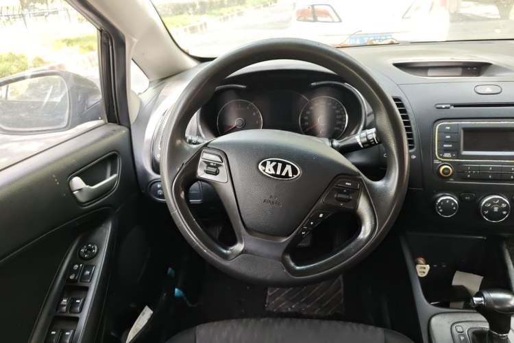 Used Kia K3 2013 1.6L Automatic GL Steering Wheel