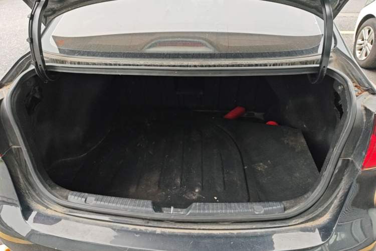 Used Kia K3 2013 1.6L Automatic GLS Trunk