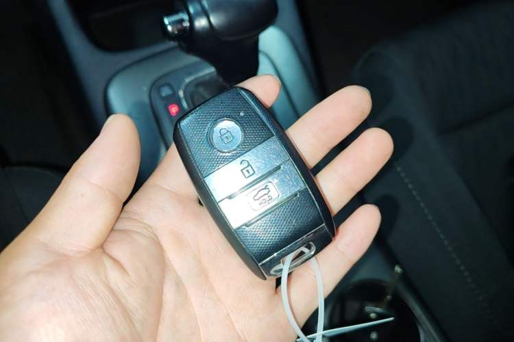 Used Kia K3 2013 1.6L Automatic GLS Vehicle Key