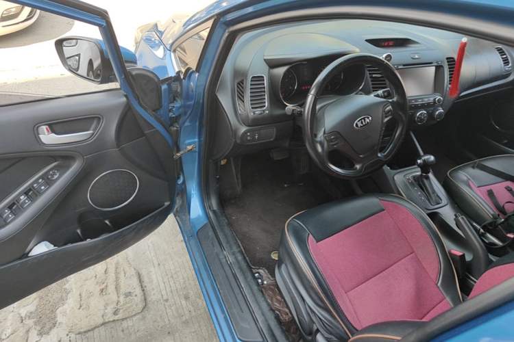 Used Kia K3 2013 1.6L Automatic GLS Driver Seat