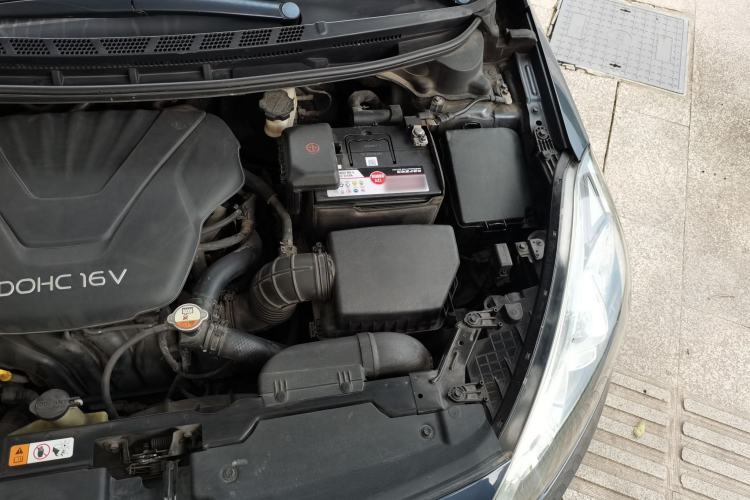Used Kia K3 2013 1.6L Automatic GLS Engine Bay Left