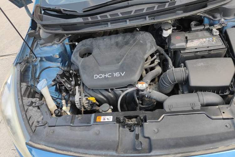 Used Kia K3 2013 1.6L Automatic GLS Engine Bay Right