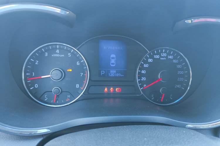 Used Kia K3 2013 1.6L Automatic GLS Instrument Cluster