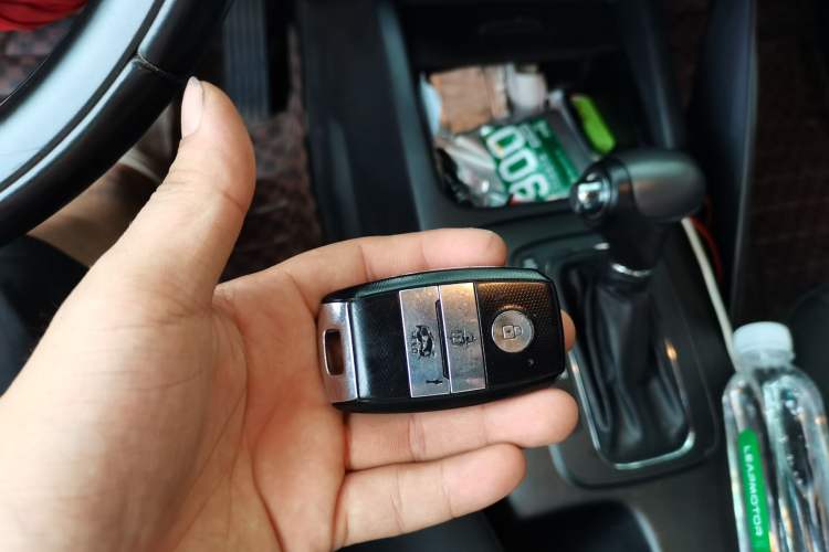 Used Kia K3 2013 1.6L Automatic GLS Vehicle Key
