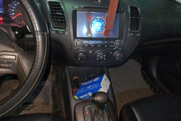 Used Kia K3 2013 1.6L Automatic GL Audio And AC Panel