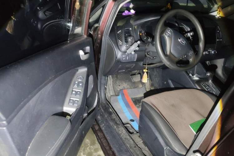 Used Kia K3 2013 1.6L Automatic GL Driver Seat