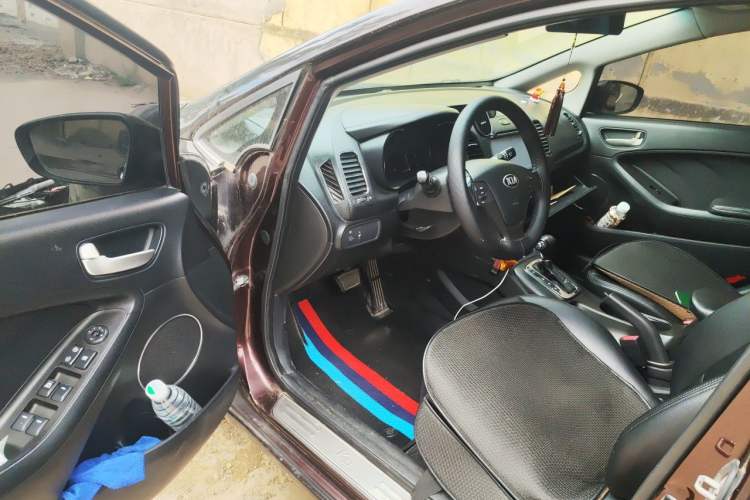 Used Kia K3 2013 1.6L Automatic GLS Driver Seat