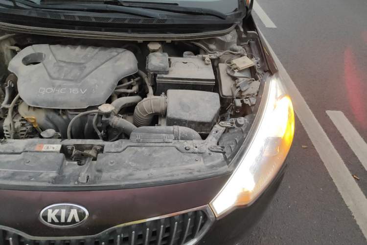 Used Kia K3 2013 1.6L Manual GLS Engine Bay Left
