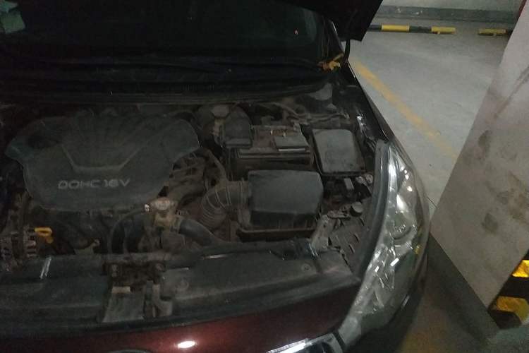 Used Kia K3 2013 1.6L Automatic GLS Engine Bay Left