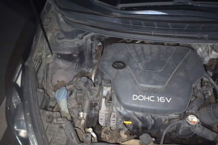 Used Kia K3 2013 1.6L Automatic GLS Engine Bay Right