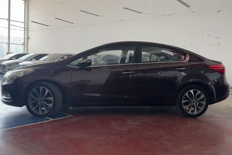 Used Kia K3 2013 1.6L Automatic GLS Exterior 5