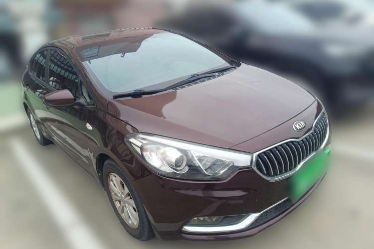 Used Kia K3 2013 1.6L Manual GL Front Right 45 Deg