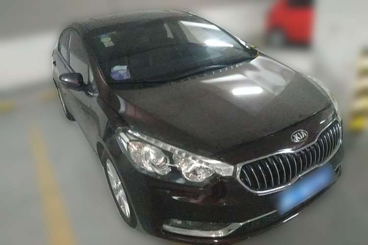 Used Kia K3 2013 1.6L Automatic GLS Front Right 45 Deg