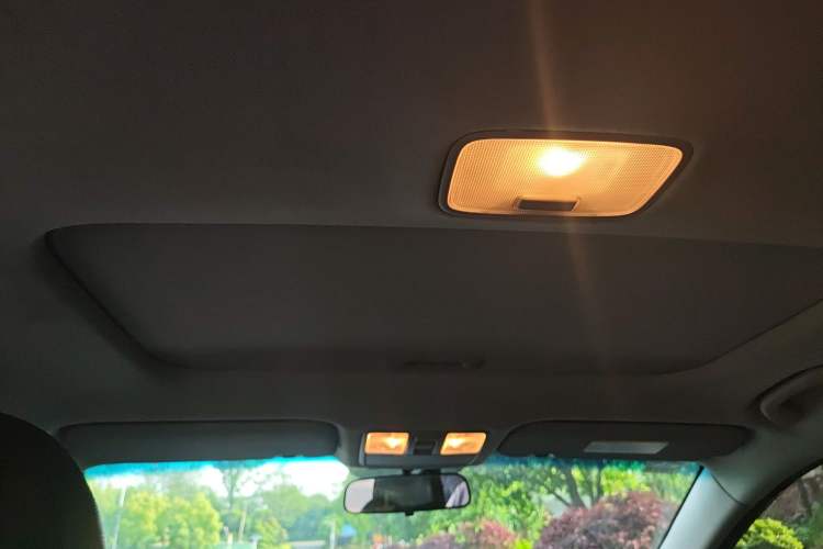 Used Kia K3 2013 1.6L Automatic Premium Headliner