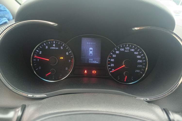 Used Kia K3 2013 1.6L Manual GL Instrument Cluster