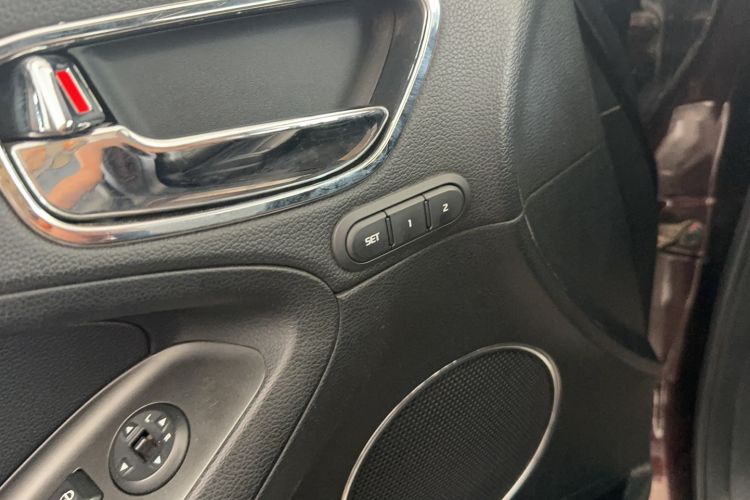 Used Kia K3 2013 1.6L Automatic GLS Interior 7