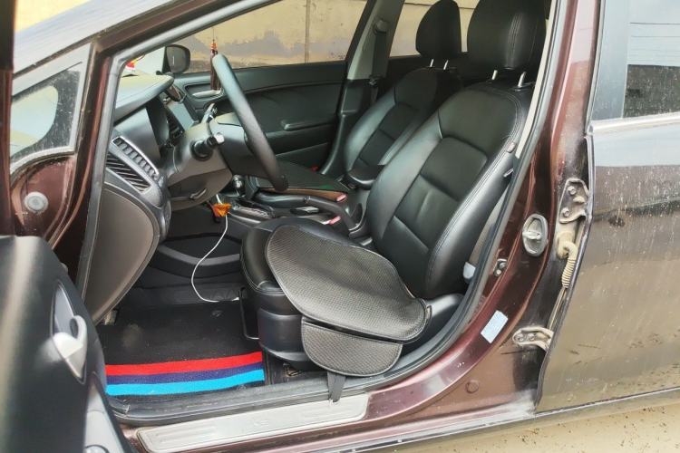 Used Kia K3 2013 1.6L Automatic GLS Left Front Seat
