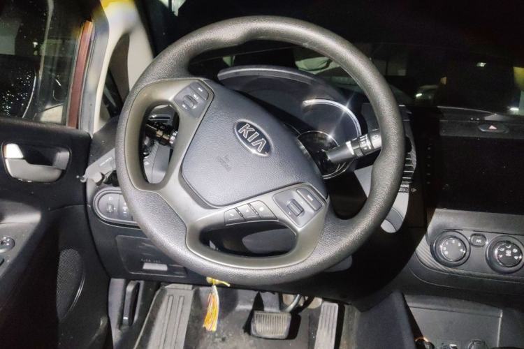 Used Kia K3 2013 1.6L Automatic GL Steering Wheel
